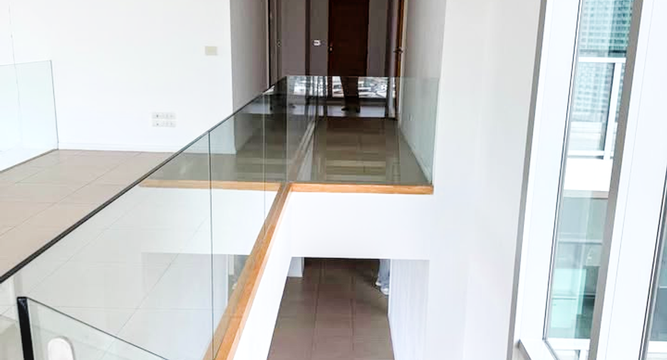 Condo en alquiler de 4 habitaciones 