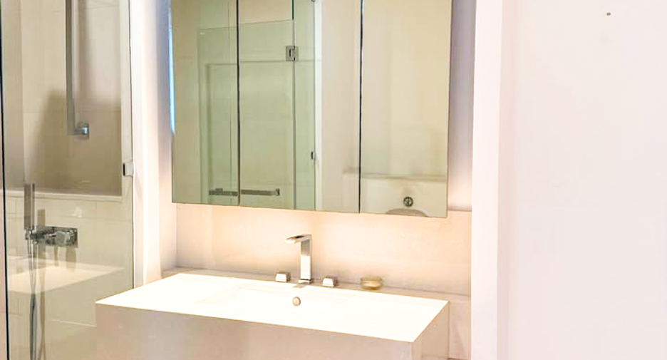 Condo en alquiler de 4 habitaciones 