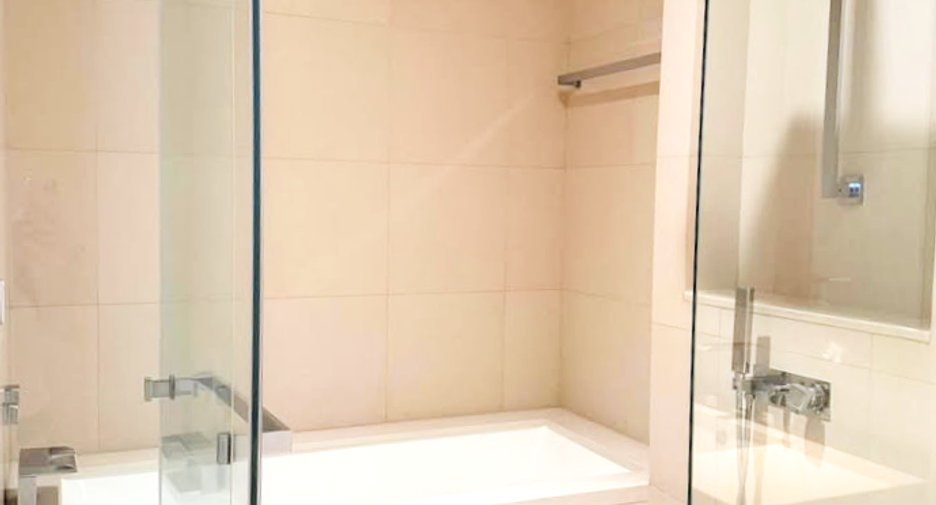 Condo en alquiler de 4 habitaciones 