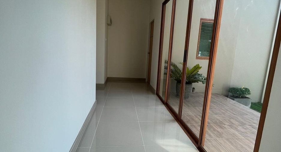 For rent 3 bedrooms villa in Hang Dong, Chiang Mai