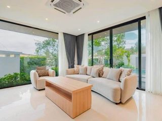 For sale and for rent 5 bedrooms villa in Mueang Phuket, Phuket