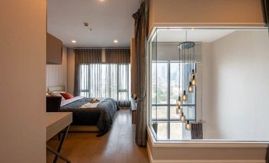 À louer 2 chambres condo 