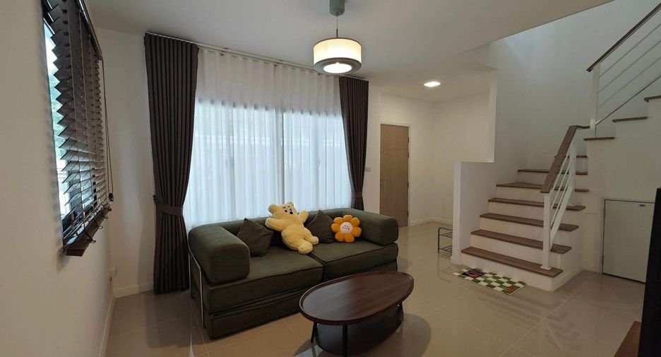 Reihenhaus zur Miete mit 3 Zimmer in Mueang Chiang Mai, Chiang Mai