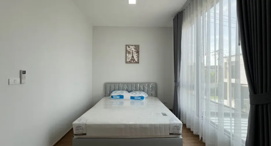 出租 3 卧室 联排别墅 在 Bang Phli, Samut Prakan