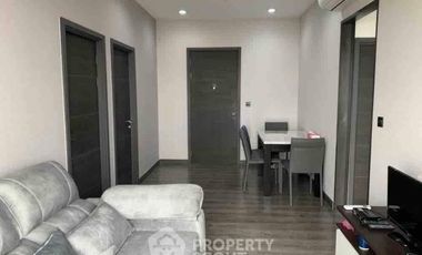 For rent 2 bedrooms condo in Bang Phlat, Bangkok