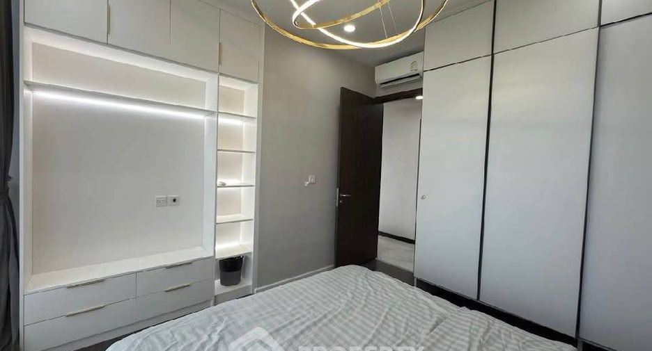 For rent 3 bedrooms condo in Bang Na, Bangkok