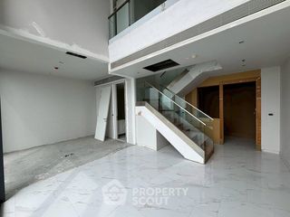 出售 4 卧室 公寓 在 Bang Kho Laem, 曼谷