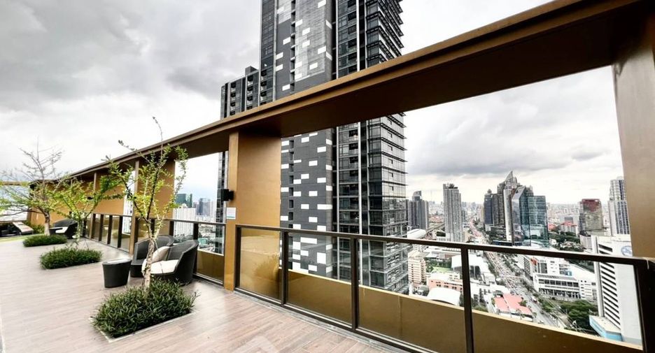 For sale 2 bedrooms condo 