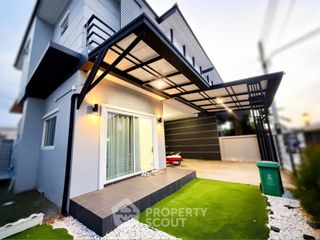 出售 4 卧室 独立屋 在 Mueang Chon Buri, Chon Buri