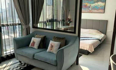 À louer et à vendre 1 chambre condo à Pathum Wan, Bangkok