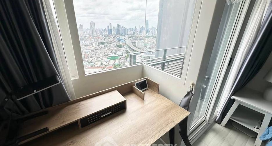 For sale 2 bedrooms condo in Bang Kho Laem, Bangkok