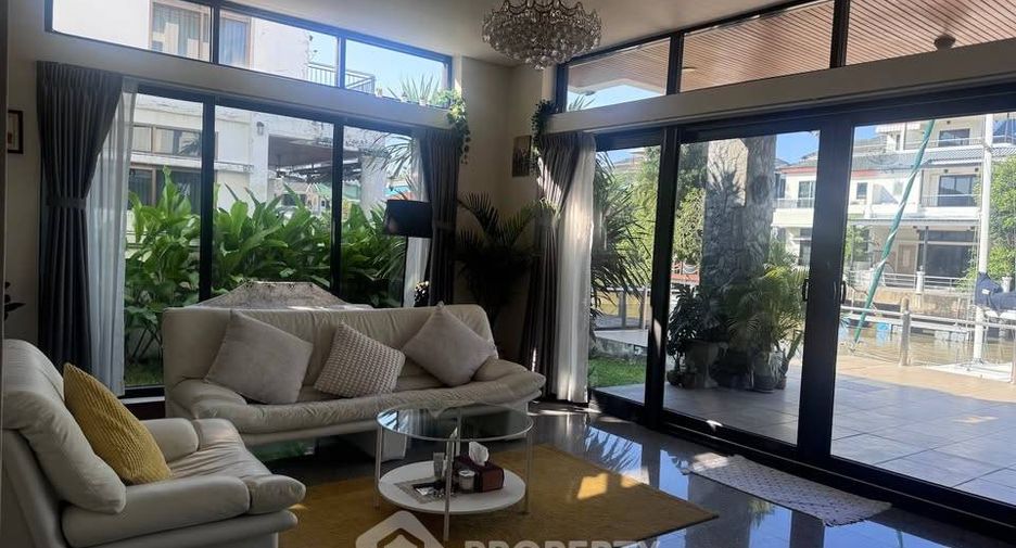 For sale 3 bedrooms house in Na Jomtien, Pattaya