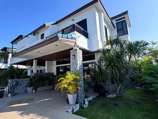 For sale 3 bedrooms house in Na Jomtien, Pattaya