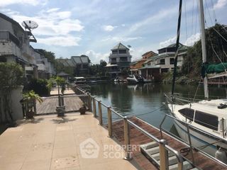 For sale 3 bedrooms house in Na Jomtien, Pattaya