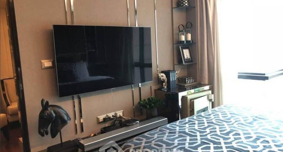 For sale 2 bedrooms condo in Watthana, Bangkok