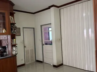 Casa en venta de 4 habitaciones en Mueang Samut Prakan, Samut Prakan