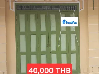 For rent 2 bedrooms retail Space in Samphanthawong, Bangkok