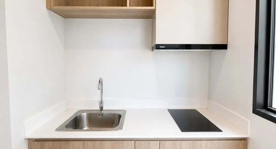 For rent 2 bedrooms condo in Bang Phli, Samut Prakan