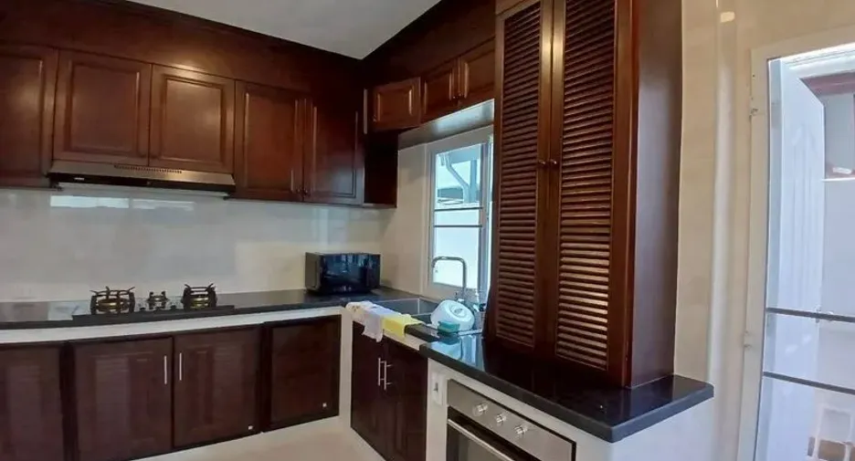 ให้เช่า 4 ห้องนอน บ้านเดี่ยว ใน ลาดกระบัง, กรุงเทพฯ