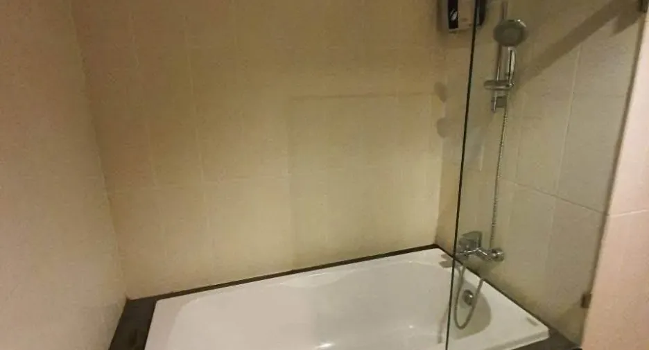 For sale and for rent 1 bed condo in Mueang Samut Prakan, Samut Prakan