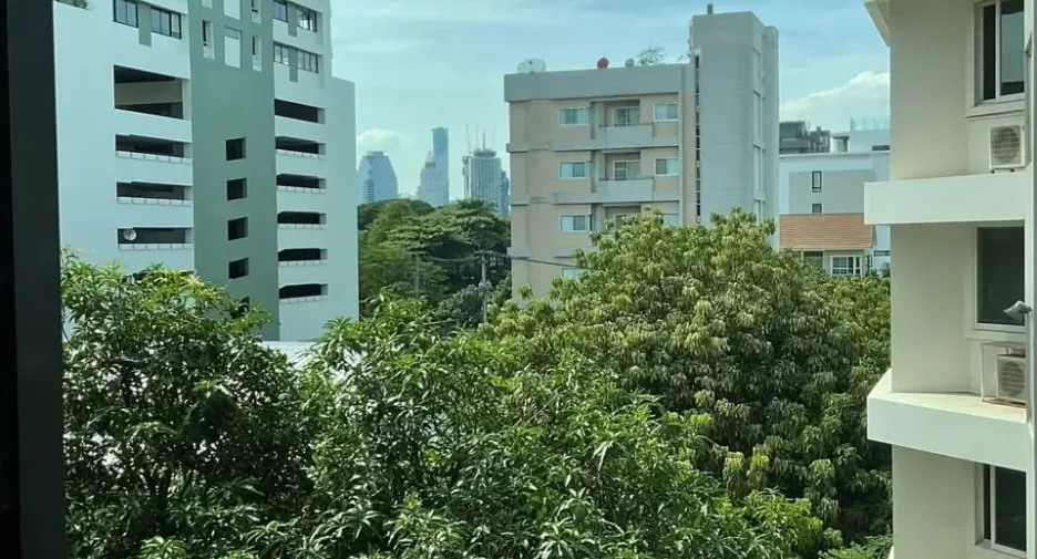 Condo en alquiler de estudio en Khlong Toei, Bangkok