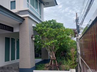 Casa en venta de 4 habitaciones en Chatuchak, Bangkok