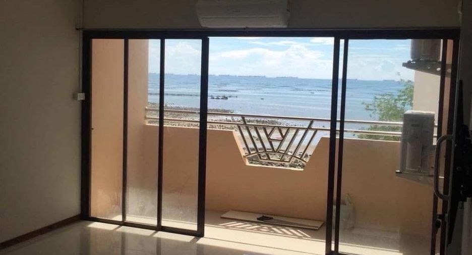 Wohnung zum Kauf mit 1 Zimmer in Si Racha, Chonburi