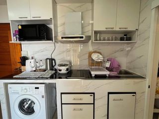 For sale 1 bed condo in Si Racha, Chonburi