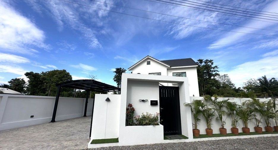 出售 4 卧室 独立屋 在 Hang Dong, Chiang Mai