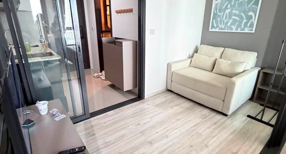 Condo en alquiler de estudio en Huai Khwang, Bangkok