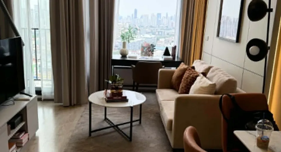 For rent 1 bed condo in Huai Khwang, Bangkok