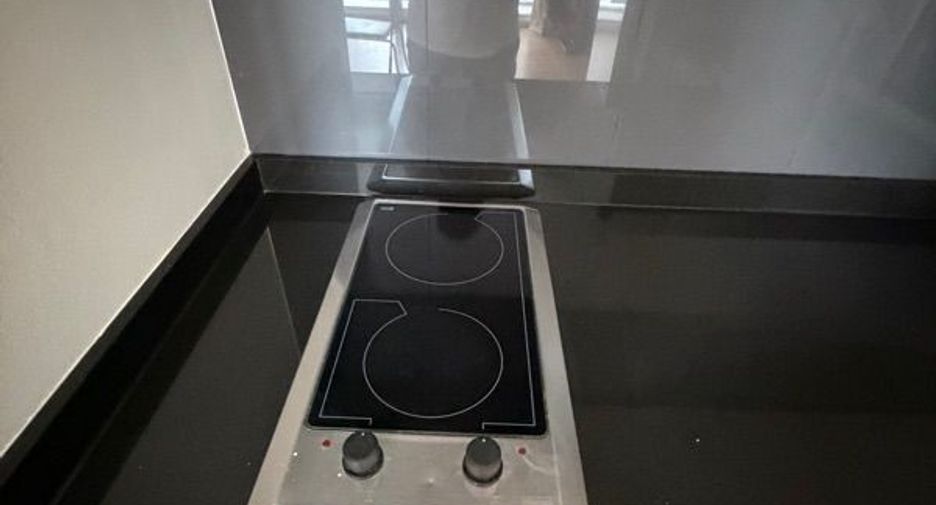 For sale 1 bed condo 