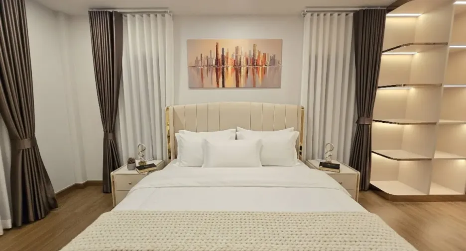Haus zur Miete und zum Kauf mit 4 Zimmer in Bang Phli, Samut Prakan