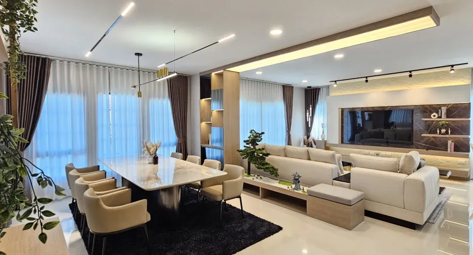 Haus zur Miete und zum Kauf mit 4 Zimmer in Bang Phli, Samut Prakan