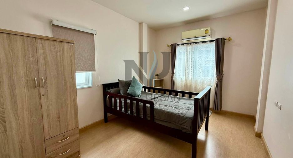 For rent 4 bedrooms house in Bang Saray, Pattaya