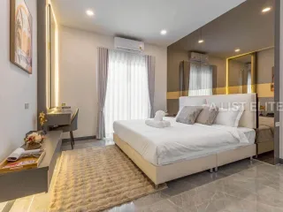 Casa en alquiler de 4 habitaciones en Sattahip, Chonburi
