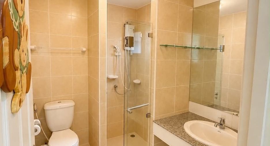 For rent 3 bedrooms house in Mueang Chiang Mai, Chiang Mai