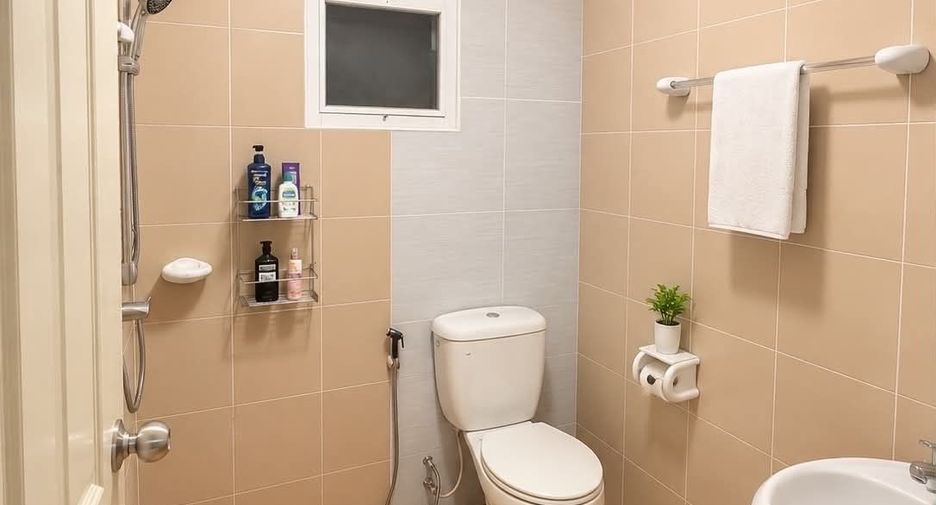 For rent 3 bedrooms house in Mueang Chiang Mai, Chiang Mai