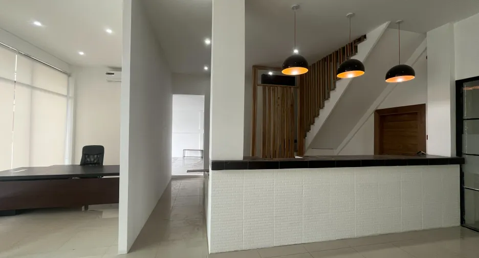 For rent 5 bedrooms office in Mueang Chiang Mai, Chiang Mai
