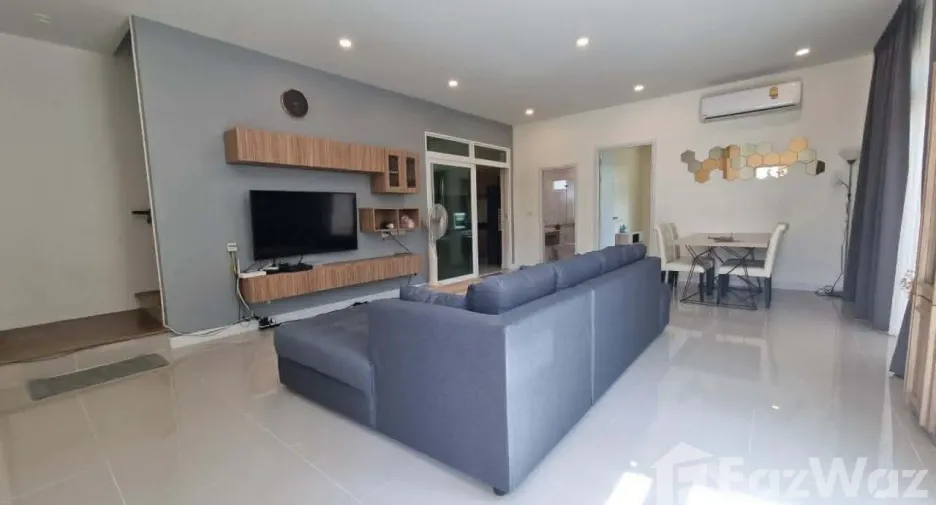 Villa en alquiler de 3 habitaciones en Mueang Phuket, Phuket