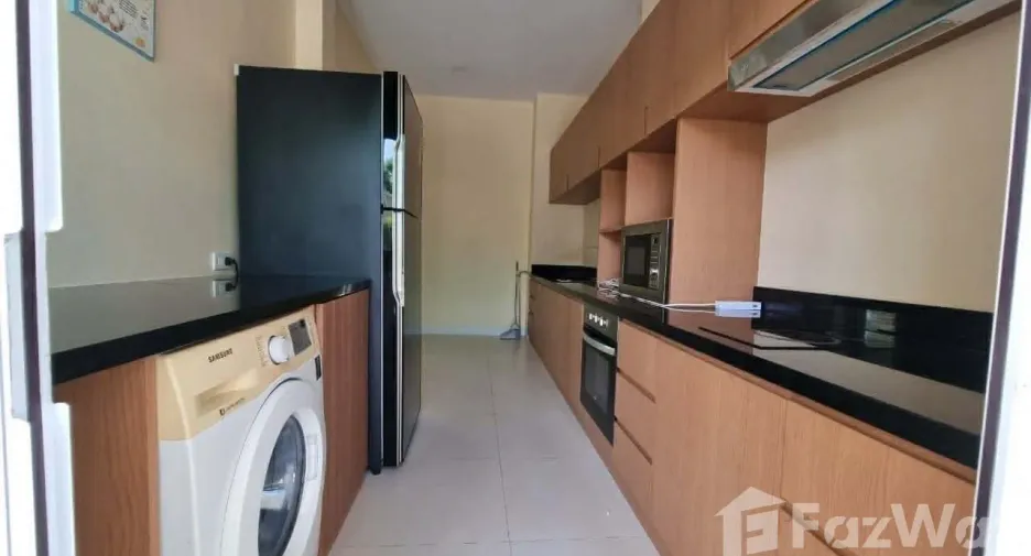 Villa en alquiler de 3 habitaciones en Mueang Phuket, Phuket