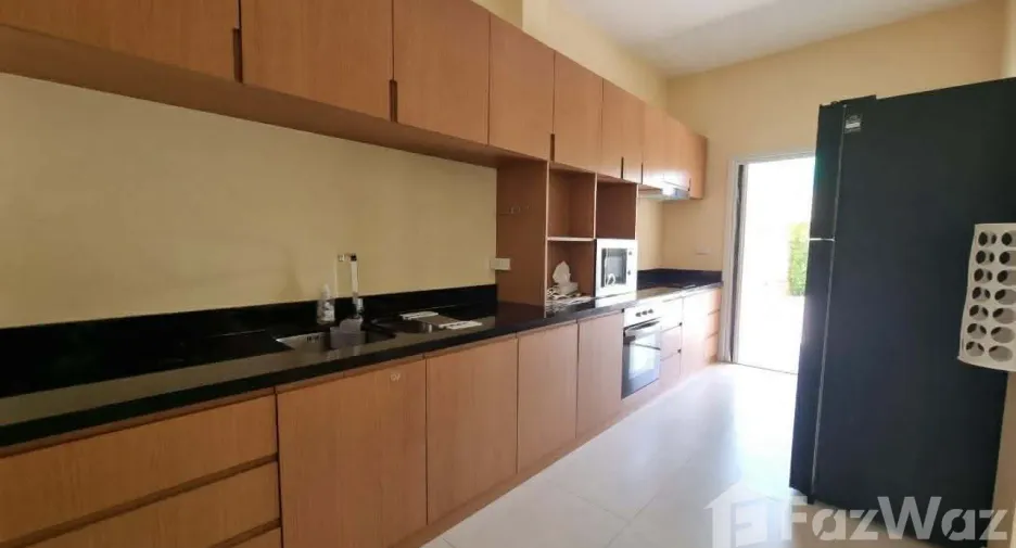 Villa en alquiler de 3 habitaciones en Mueang Phuket, Phuket