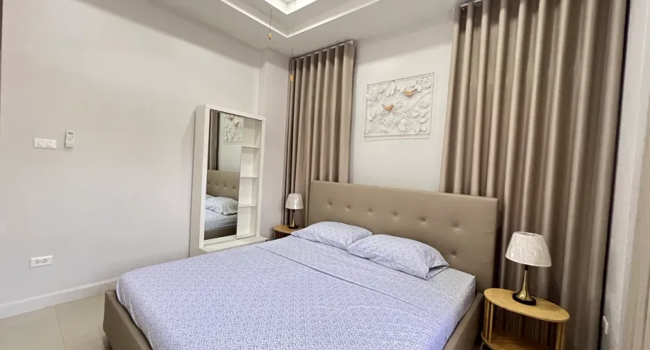 For rent そして for sale 2 ベッドルーム house in Si Racha, Chonburi