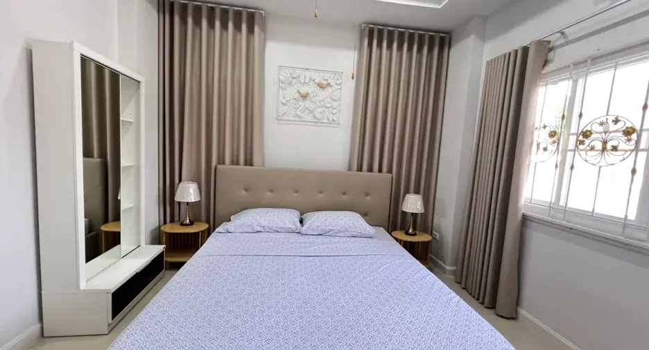 For rent そして for sale 2 ベッドルーム house in Si Racha, Chonburi