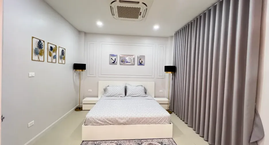 For rent そして for sale 2 ベッドルーム house in Si Racha, Chonburi