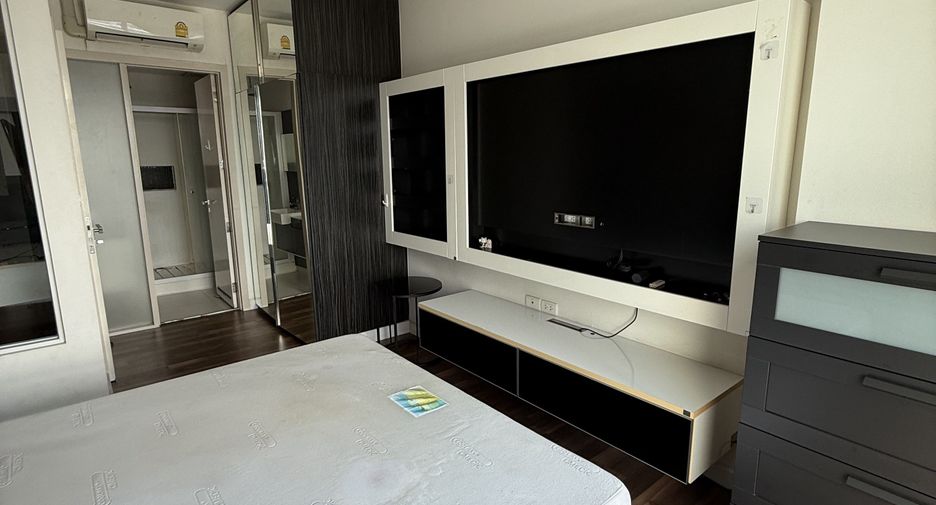 For rent 1 bed condo in Phra Khanong, Bangkok