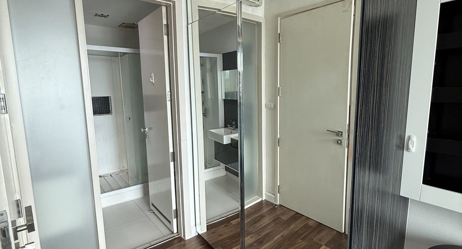 For rent 1 bed condo in Phra Khanong, Bangkok