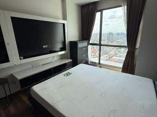 À louer 1 chambre condo à Phra Khanong, Bangkok