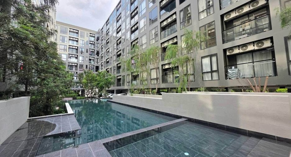 Wohnung zur Miete mit 1 Zimmer in Phra Khanong, Bangkok