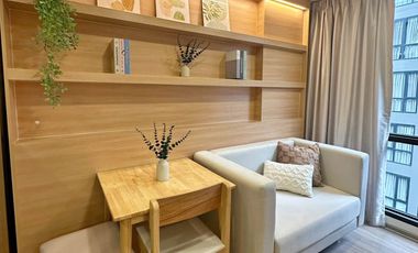 Condo en alquiler de 1 habitaciones en Phra Khanong, Bangkok